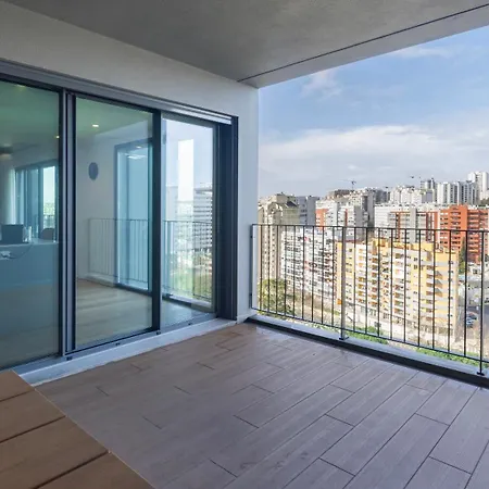 Appartamento Gorgeous With View By Lovelystay