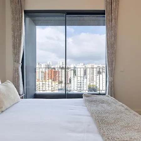 Gorgeous With View By Lovelystay *